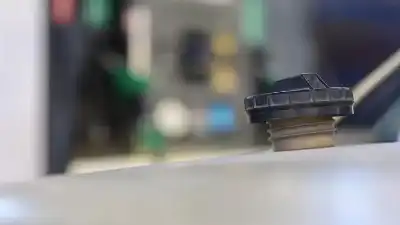 الحكومة الأردنية تخفض أسعار البنزين 90