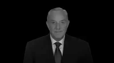 طلال أبوغزالة وعائلته ينعون الفقيد أحمد