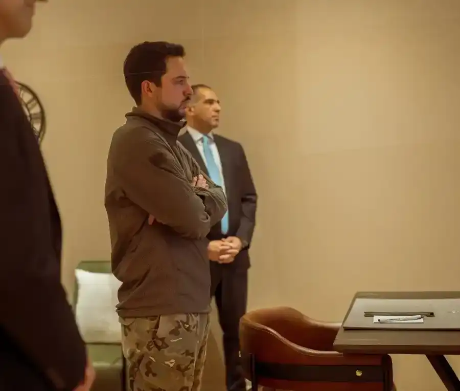 ما وراء صورة ولي العهد