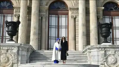 أمينة أردوغان تنشر تدوينة عن لقائها