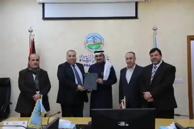 جامعة الزرقاء توقّع اتفاقية تعاون مع
