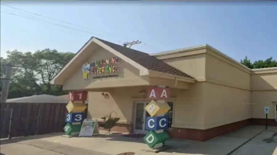 مدار الساعة,أخبار خفيفة ومنوعة