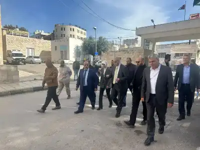 البدور يتفقد مبنى مستشفى الأميرة بسمة