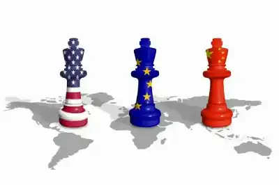 أوروبا بين رسوم أميركا وتسونامي الصين..