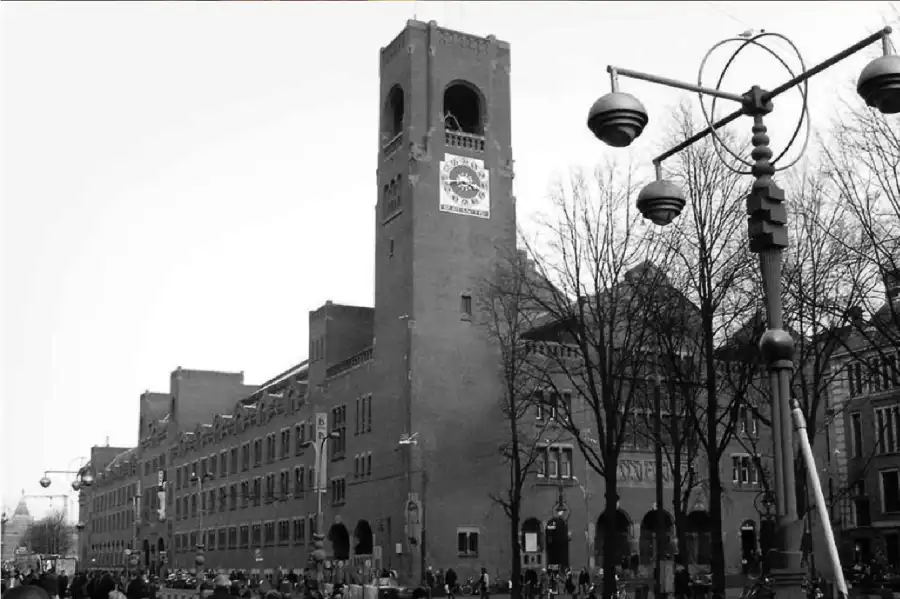 مدار الساعة,أخبار خفيفة ومنوعة