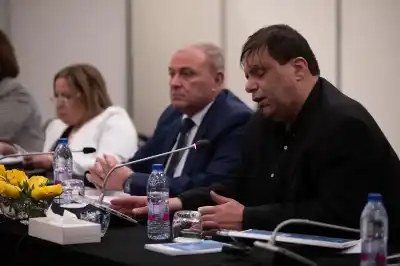 ندوة حول دور البرلمان في تعزيز