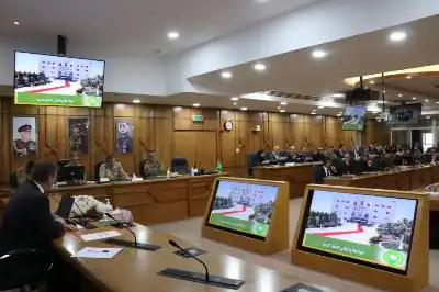 السفير الألماني في عمان يحاضر في