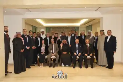السفير آل ثاني أمام سفراء الخليج