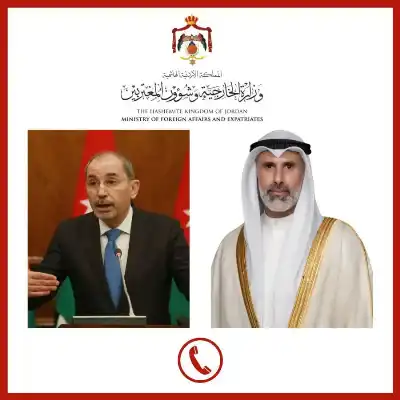 الصفدي يبحث مع نظيره الكويتي تعزيز