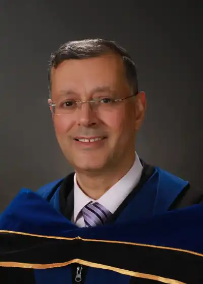 طه درويش من جامعة البترا عضوا