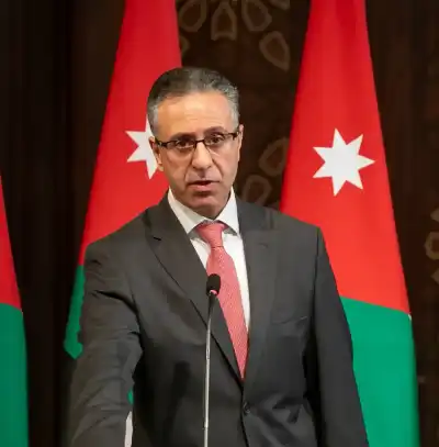 القضاة يؤكد استقرار أسعار السلع ووفرة