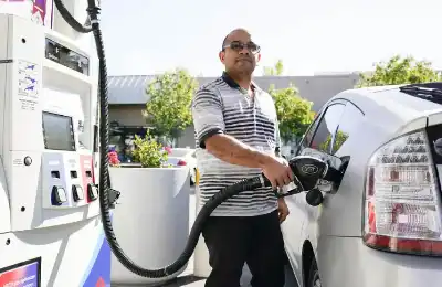 أميركا.. أسعار الوقود تقفز إلى أعلى