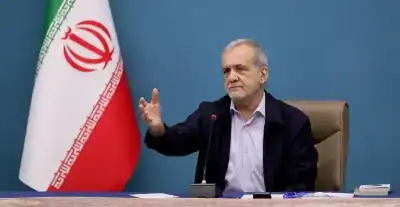 الرئيس الإيراني للدول المجاورة: نعتذر عن