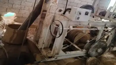 ضبط حفارة بئر مخالفة في المفرق