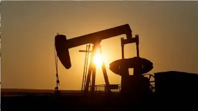 كابوس إغلاق مضيق هرمز.. هل تقفز