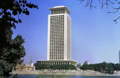 الخارجية المصرية تستنفر لإجلاء المصريين العالقين