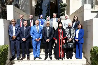 العيسوي يلتقي وفدا من جمعية فرسان