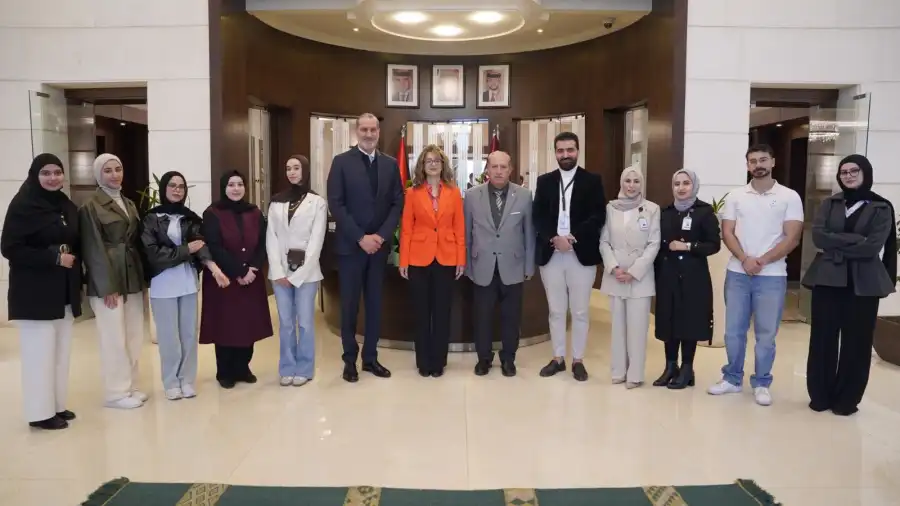 مدار الساعة,أخبار الجامعات الأردنية,أخبار البنوك والشركات,جامعة الشرق الأوسط