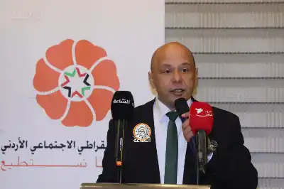 الديمقراطي الاجتماعي: توسيع الاشتراك هو الحل