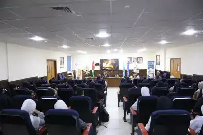 كلية طب الأسنان في جامعة الزرقاء