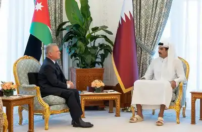 الملك والأمير تميم يجددان رفضهما للاعتداءات