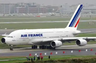 شركات طيران تلغي المزيد من الرّحلات