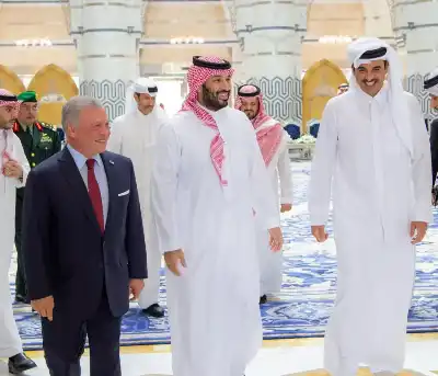 خميس عطية يرحب بالقمة الثلاثية بين