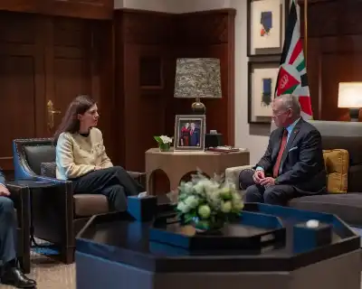 الملك يستقبل مستشارة الرئيس الفرنسي لشؤون