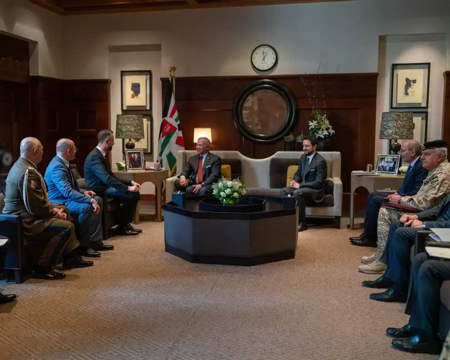 مدار الساعة,أخبار الأردن,اخبار الاردن,وزير الدفاع,نائب رئيس الوزراء,وزير الخارجية وشؤون المغتربين,رئيس الوزراء,ولي العهد,أيمن الصفدي,هيئة الأركان المشتركة,قصر الحسينية