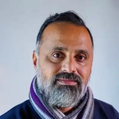 حامد عوض يعزي الصحفي سهم الربابعة