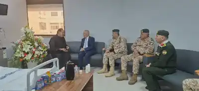 العيسوي ينقل تمنيات الملك وولي العهد