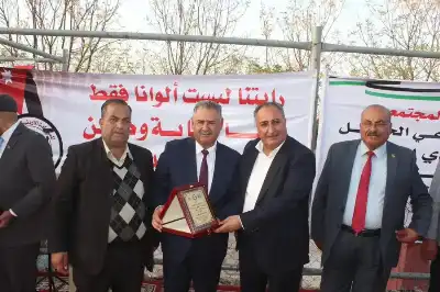 عشائر النعيمة تحتفل بيوم العلم الأردني