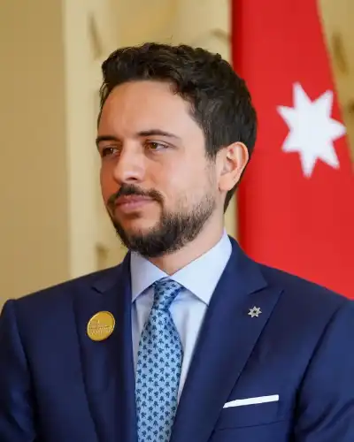 ولي العهد يصل إلى مكان انعقاد