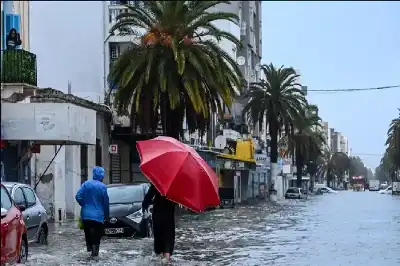 منخفضات جوية وأمطار رعدية في 12
