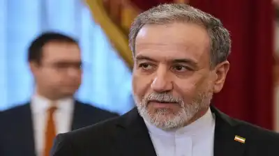 وزير الخارجية الإيراني: لا نثق في