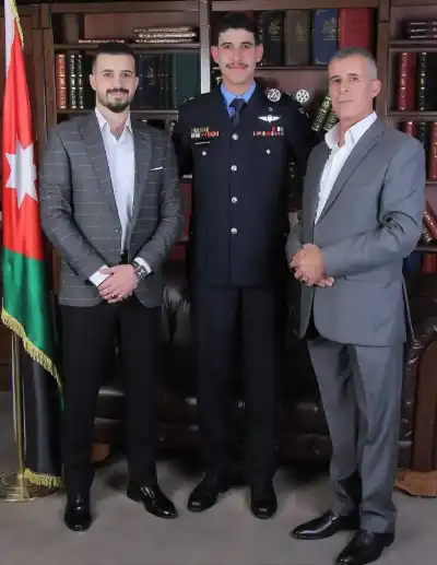 غيث الزيود.. مبارك البكالوريوس