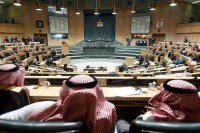 هل يتغير المشهد.. ونشهد أمناء عامين