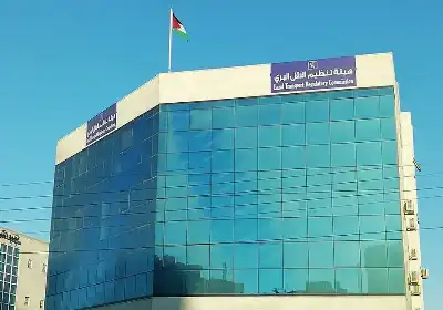 النقل البري: لا مكان للنقل غير