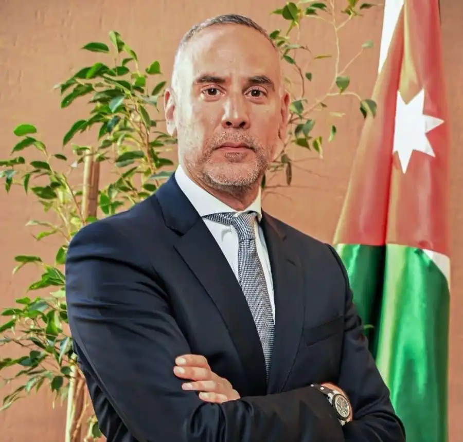 مدار الساعة,أخبار خفيفة ومنوعة,الملك عبد الله الثاني,المملكة الأردنية الهاشمية,الأمير الحسين بن عبد الله الثاني,غرفة صناعة عمان,عيد الاستقلال