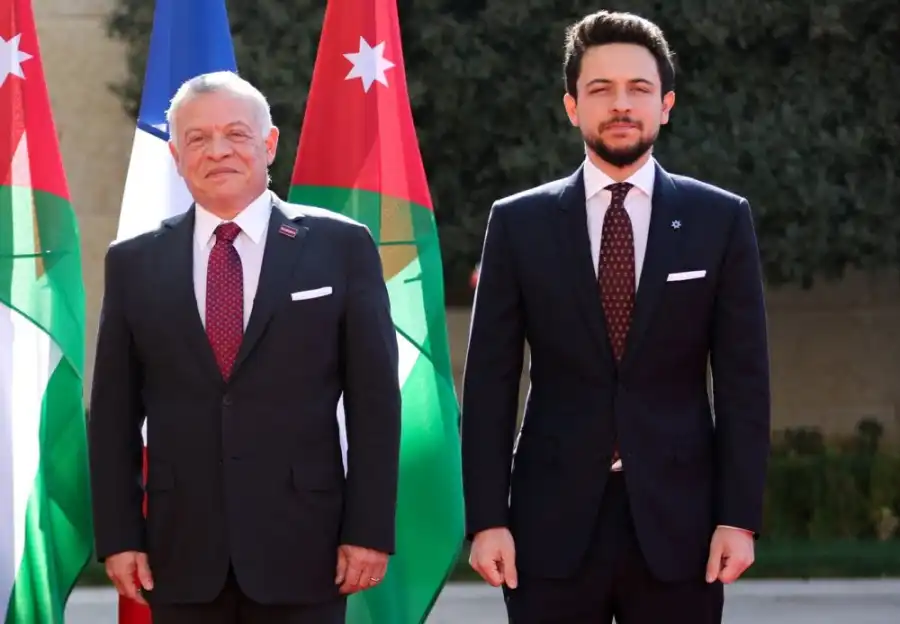 مدار الساعة,مناسبات أردنية,ولي العهد,الملك عبدالله الثاني,الكلية الجامعية الوطنية,عيد الأضحى