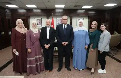 البدور يكرّم الفائزين من وزارة الصحة