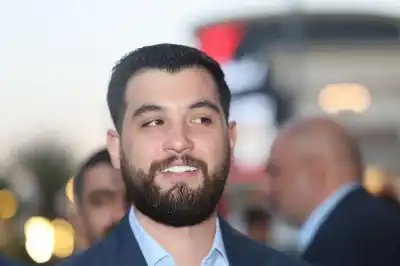 مطعم جونيورز يفتح فرعه الأكبر في