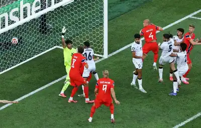 النرويج تتخطى العراق.. وهالاند ينهي الصيام