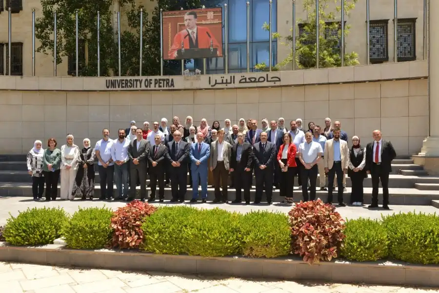 مدار الساعة,أخبار الجامعات الأردنية,جامعة البترا,الذكاء الاصطناعي