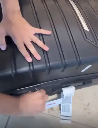 حدث مع شاب أردني أراد السفر