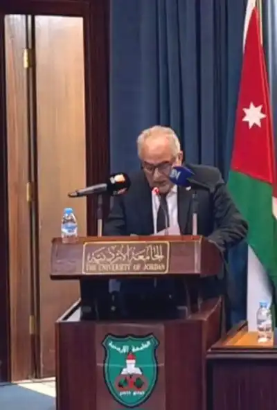 أ.د. حمدان بالمؤتمرالعربي في الأردنية :