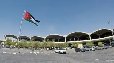 اتفاقية لتمديد تشغيل تكسي المطار لـ