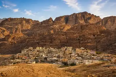 البترا.. أم صيحون البلدة الأكثر تضررا