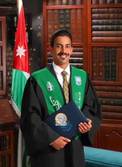 هاشم الماضي.. مبارك التخرج