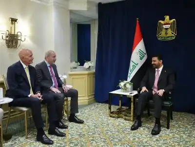 الصفدي ينقل دعوة الملك إلى رئيس